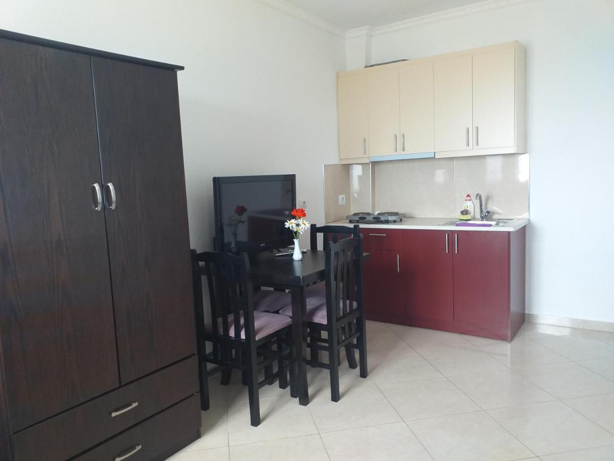 Grand Seaview Apartments คซามิล ภายนอก รูปภาพ